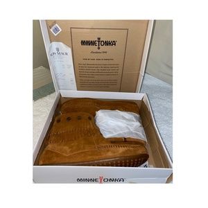 Minnetonka Embellished Fringe Booties